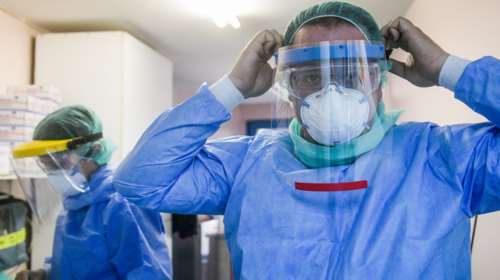 Κορονοϊός: 1.190 νέα κρούσματα και 85 θάνατοι σε μια μέρα - 552 διασωληνωμένοι