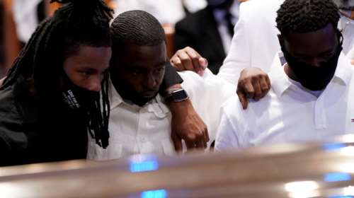 Χιούστον: Συγκίνηση στο τελευταίο αντίο στον Τζορτζ Φλόιντ - Ο πλανήτης αποχαιρέτησε ένα νέο αντιρατσιστικό σύμβολο