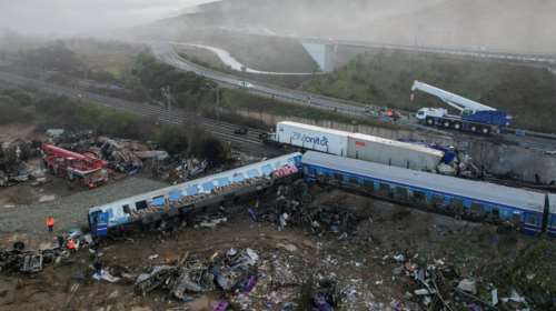 Τέμπη: Νέα ηχητικά ντοκουμέντα με συνομιλίες σταθμαρχών δείχνουν το χάος στον ΟΣΕ - Μιλούσαν για σουβλάκια και... &quot;γκόμενες&quot;