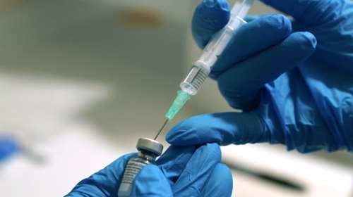 Θεμιστοκλέους: Από τον Ιούνιο όλα τα εμβόλια στους 40 - 44 ετών- &quot;Πράσινο φως&quot; για το AstraZeneca σε εγκύους