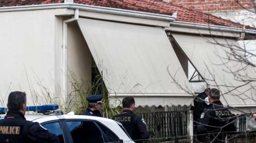 Τρίκαλα: &quot;Θα τα πω όλα στον Εισαγγελέα... Δεν με πρόσεχε και είχε σχέσεις&quot; -  &quot;Ήταν πάντα ένα ήρεμο και ευγενικό αγόρι&quot;