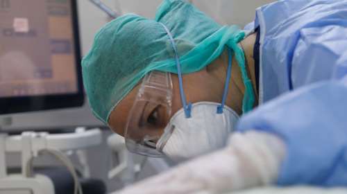 Κορονοϊός: 2.597 νέα κρούσματα και 86 θάνατοι - Στους 797 οι διασωληνωμένοι