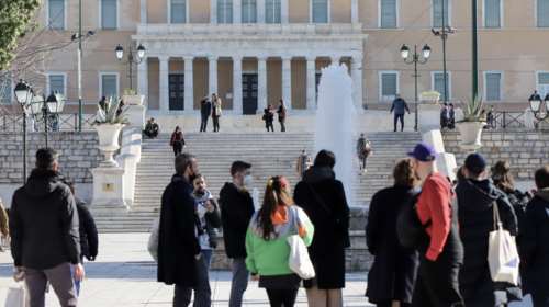 Πώς άλλαξαν οι μισθοί από το 2019 στη "ζώνη του χιλιάρικου" - Εξαφανίζονται οι μισθοί των 800 ευρώ