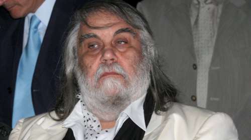 Πέθανε ο σπουδαίος μουσικοσυνθέτης Βαγγέλης Παπαθανασίου