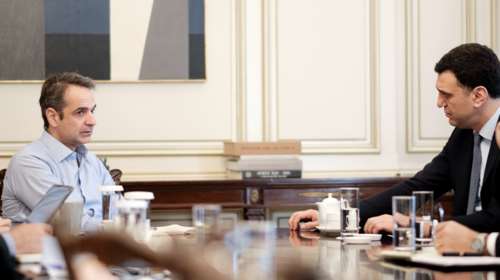 Κορονοϊός:Ολοκληρώθηκε η συνάντηση Μητσοτάκη - Κικίλια στο Μαξίμου- Εν αναμονή των νέων μέτρων