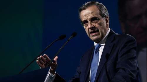 Παραφωνία Σαμαρά στο συνέδριο της ΝΔ: Τα καρφιά σε Μητσοτάκη για σειρά θεμάτων και η ηχηρή απάντηση