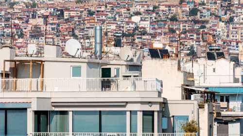 Αναζητούνται ιδιοκτήτες κλειστών ακινήτων με &quot;ζεστό χρήμα&quot; - Οι δικαιούχοι του νέου προγράμματος και ο κόφτης