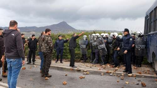 Πέρασαν την &quot;κόκκινη γραμμή&quot; οι αγρότες στην Κρήτη - Σε τροχιά σύγκρουσης με την κυβέρνηση