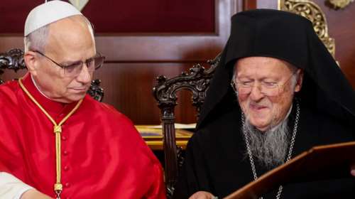 Ο Πάπας Λέων στο Φανάρι: Δοξολογία και κοινή διακήρυξη με τον Πατριάρχη Βαρθολομαίο [live]