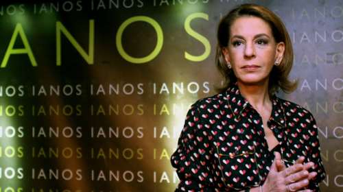 Όλγα Τρέμη: Από την κατάληψη της Νομικής και το ΚΚΕ, στο δελτίο ειδήσεων του Mega- Η σιδηρά κυρία με το απόλυτο στιλ [εικόνες - βίντεο]