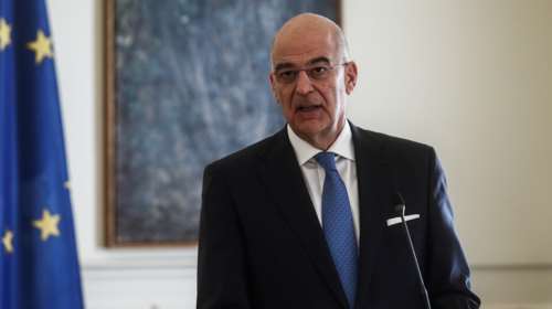 Δένδιας: &quot;Μπορούμε να φτιάξουμε δικά μας drones, να παράγουμε δικούς μας πυραύλους και όπλα&quot;