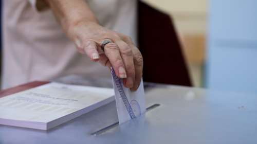 Δημοσκόπηση Prorata: Ως 20% η δυνητική ψήφος σε ένα "κόμμα Τσίπρα", έως 13% σε "κόμμα Σαμαρά" - Ανεβαίνει η Ελλ. Λύση