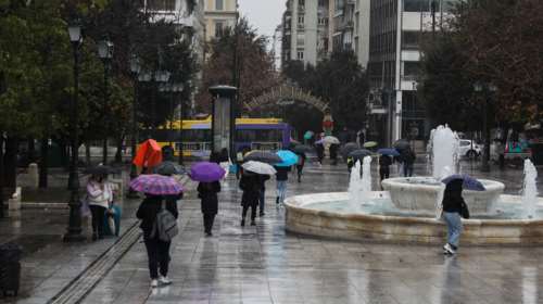 Κακοκαιρία: Πού βρέχει τώρα στην Αττική - "Μεγάλος όγκος νερού το επόμενο 6ωρο", λέει ο Τσατραφύλλιας