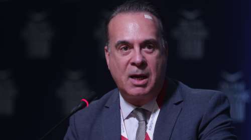 Ο Φώτης Σεργουλόπουλος στο γεύμα μετά την ψήφιση του νομοσχεδίου για τα ομόφυλα: &quot;Oταν γεννήθηκε ο γιος μου, όλοι με κοιτούσαν περίεργα&quot;