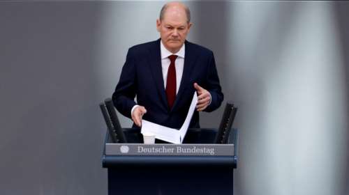 Όλαφ Σολτς: Προειδοποιήσεις για νέες κυρώσεις στη Ρωσία - Εξοπλιστικό πρόγραμμα μαμούθ  100 δισ. ευρώ