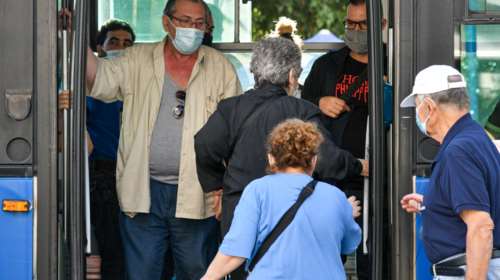 Τζανάκης: Ίσως αυτή την εβδομάδα η κορύφωση των κρουσμάτων - Σταδιακή μείωση από τον Αύγουστο