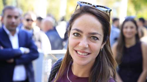 Δόμνα Μιχαηλίδου: &quot;Δεν είμαι άρρωστη&quot; - Η αντίδραση όταν ζητήθηκε να μην τη ταράζουν λόγω εγκυμοσύνης [βίντεο]