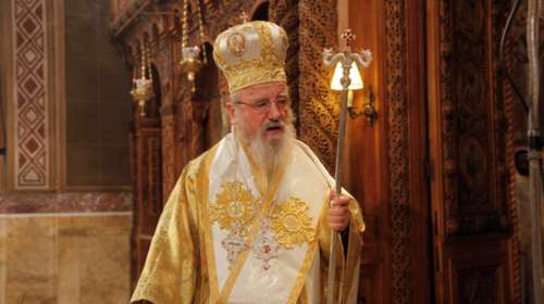 Καταγγελία ΠΟΕΔΗΝ: Μετέφεραν σε ΜΕΘ τον ανεμβολίαστο Μητροπολίτη  Αιτωλοακαρνανίας και άφησαν 50χρονο εμβολιασμένο σε αναμονή