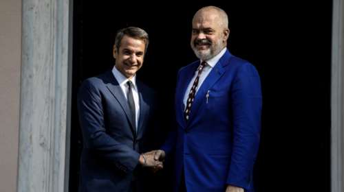 Τηλεφωνική επικοινωνία Μητσοτάκη - Ράμα για τον κορονοϊό