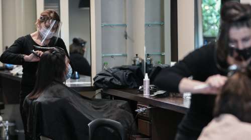 Κομμωτήρια - Έτσι θα γίνεται η διαδημοτική μετακίνηση με ραντεβού, βεβαίωση ή SMS - Διευκρινίσεις του υπ. Ανάπτυξης