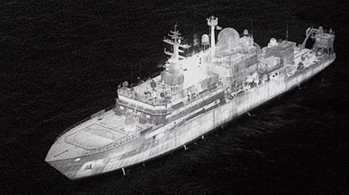 Συναγερμός για ύποπτο ρωσικό πλοίο που κινείται στο όριο των βρετανικών χωρικών υδάτων: &quot;Είναι κατασκοπευτικό&quot;