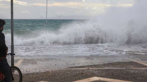 Πρόγνωση Τσατραφύλλια για θυελλώδεις βοριάδες κι εντυπωσιακή πτώση της θερμοκρασίας το Σ/Κ - Μεγάλα ύψη βροχής σε 5 περιοχές