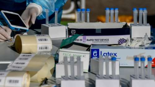 Κορονοϊός: Ο αριθμός που φοβίζει τους ειδικούς-Στο 11,88% ο δείκτης θετικότητας με όριο συναγερμού το 4%