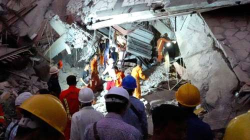 Σεισμός στη Μιανμάρ: Λιγοστεύουν οι ελπίδες για επιζώντες στα κατεστραμμένα κτίρια - Αγώνας ενάντια στον χρόνο από τους διασώστες