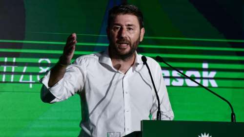 Ανδρουλάκης για υποκλοπές: Ο βασιλιάς είναι γυμνός - Να εγκρίνει την άρση απορρήτου ο Μητσοτάκης