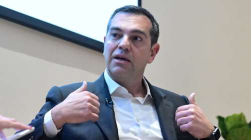 "Καρφιά" Τσίπρα για Κασσελάκη και αποχωρήσαντες - Αναφορές για "λατρεία της εικόνας" και "αδειανό πουκάμισο επικοινωνίας"