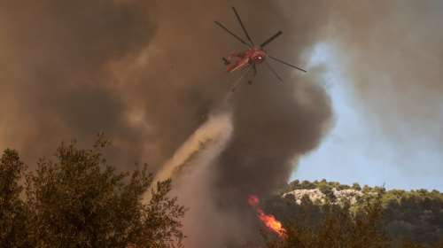 Τα στοιχεία που δείχνουν εμπρησμό: 15 φωτιές σε μια ευθεία στην Αλεξανδρούπολη, 4 μέτωπα σε 40&#39; στον Ασπρόπυργο