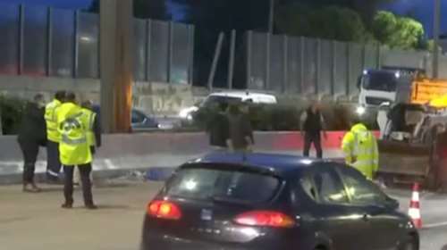 Μποτιλιάρισμα χιλιομέτρων στον Κηφισό μετά τη σύγκρουση φορτηγού με ΙΧ - Δύο τραυματίες [βίντεο]