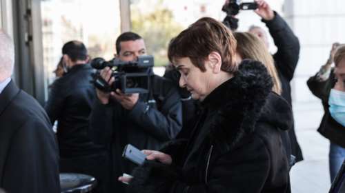 Ξέσπασε η μητέρα της Ελένης Τοπαλούδη: &quot;Γουρούνια απάνθρωπα, από τον Θεό να το βρείτε&quot; - Διακόπηκε η δίκη στο Εφετείο