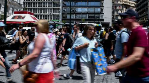 Ανάλυση: Γιατί η κυβέρνηση ρίχνει "όλα τα λεφτά" στη νέα φορολογική κλίμακα