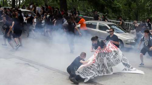 Θεσσαλονίκη: Επεισόδια στο Βιολογικό του ΑΠΘ - Τραυματίστηκε φοιτητής στο κεφάλι [βίντεο - εικόνες]