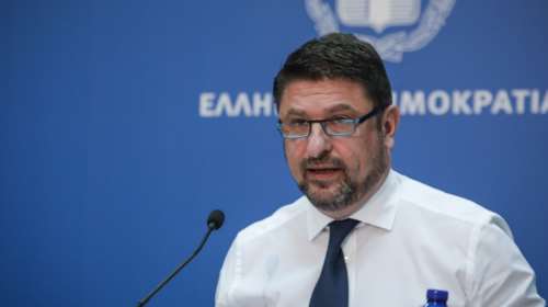 Aυστηρό μήνυμα Χαρδαλιά για πλατείες: Ο κορονοϊός δεν κάνει ούτε πολιτικές, ούτε ιδεολογικές διακρίσεις