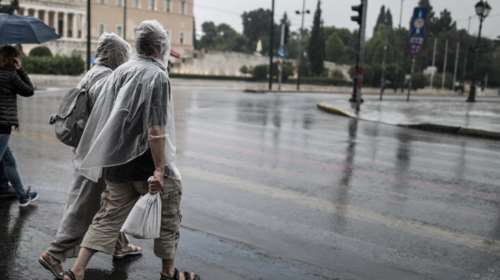 Σάκης Αρναούτογλου: Έρχονται καταιγίδες, μπόρες και χαλάζι σήμερα Τετάρτη - Σε ποιες περιοχές