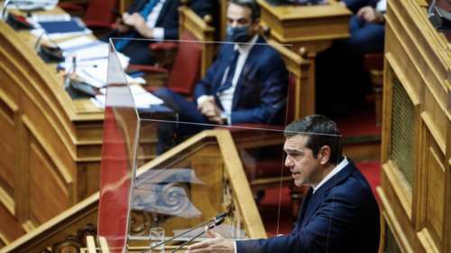 Τσίπρας σε Μητσοτάκη: Διαφωνώ με όσα σας καταλογίζει η ασυδοσία του πληκτρολογίου - Διώξτε την κ. Μενδώνη