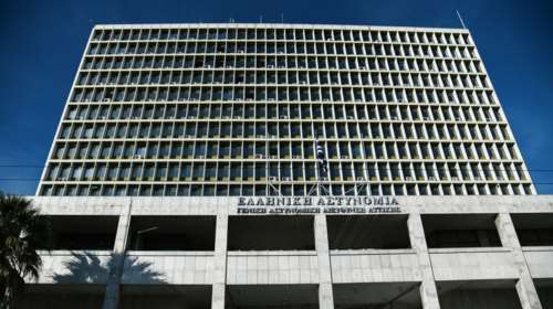 Κολωνός: Παρέλαση υπόπτων στη ΓΑΔΑ - Πάνω από 10 συνομιλητές της 12χρονης - Κοντά στη σύλληψη του μαστροπού &quot;Μιχάλη&quot;