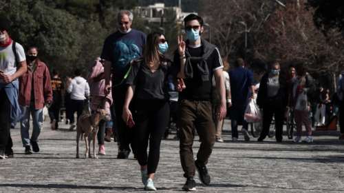 Αντίστροφη μέτρηση για το τέλος του lockdown από Δευτέρα: Ο οδικός χάρτης για μετακινήσεις, λιανεμπόριο και σχολεία