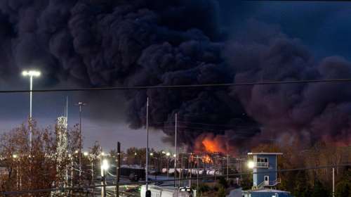 ΗΠΑ: Συντριβή αεροσκάφους cargo της UPS στο Κεντάκι - Τουλάχιστον 7 νεκροί και 11 τραυματίες [βίντεο]