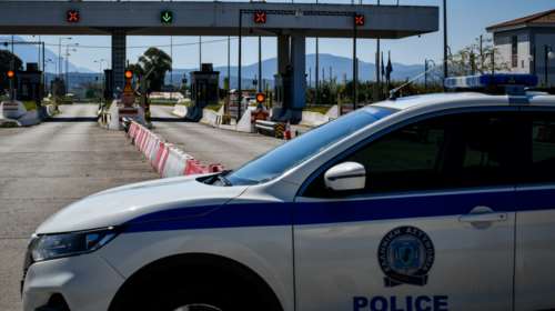 Πάσχα στην πόλη αντί για το χωριό: Μοντέλο &quot;Χριστουγέννων&quot; στο τραπέζι - Φρένο στις μετακινήσεις