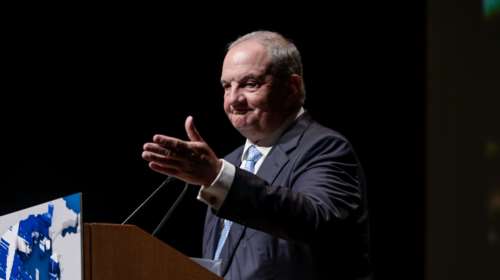 Θα είναι ξανά υποψήφιος βουλευτής ο Κώστας Καραμανλής;- Τα σενάρια, οι φήμες και οι πληροφορίες