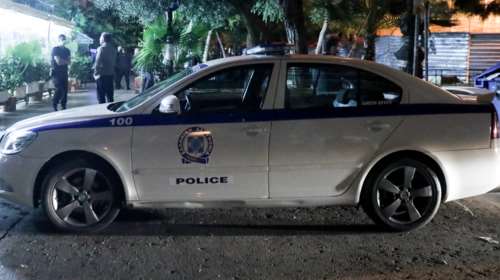 Επεισόδιο με πυροβολισμούς στην Ανάβυσσο - Τρεις τραυματίες