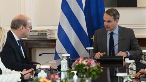 Στα 780 ευρώ ο κατώτατος μισθός από την 1η Απριλίου - Αύξηση 9,4% ανακοίνωσε ο Μητσοτάκης