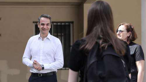 Πανελλήνιες 2021 - Μητσοτάκης: Οι εξετάσεις αποτελούν τη γέφυρα προς το πανεπιστήμιο, όχι, όμως, και τη μόνη προς την πρόοδο