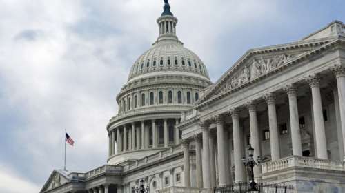 ΗΠΑ: Κατατέθηκε στο Κογκρέσο νομοσχέδιο για την πλήρη άρση του εμπάργκο πώλησης όπλων στην Κύπρο