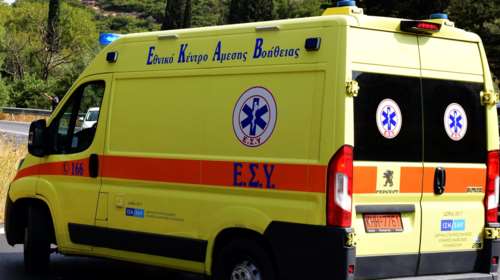 Σοκαριστικό ατύχημα στην Κόρινθο: Γλίστρησε και της καρφώθηκε στο κεφάλι μεταλλική βέργα