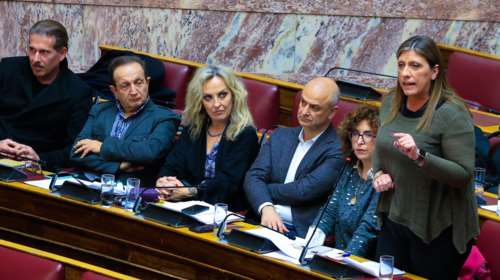 Η Κωνσταντοπούλου δεύτερη στις δημοσκοπήσεις - Αρχισαν γκρίνιες και νεύρα στο ΠΑΣΟΚ - Σήμερα αποφασίζει η προανακριτική