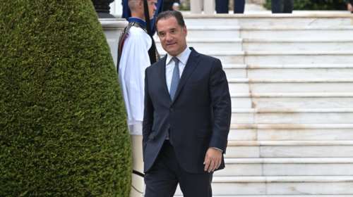 Επίθεση του Άδωνι Γεωργιάδη στους οπαδούς της ΑΕΚ για τα συνθήματα υπέρ της Παλαιστίνης